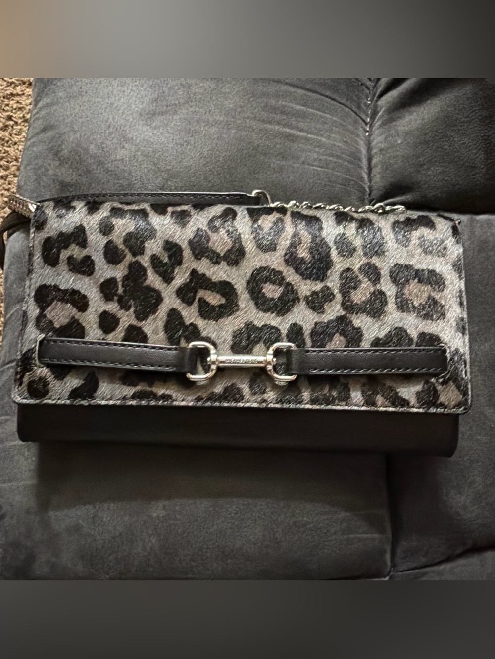 Michael Kors Leather Carson Large Wallet On A Chain Leopard Hair Calf-Black/Grey